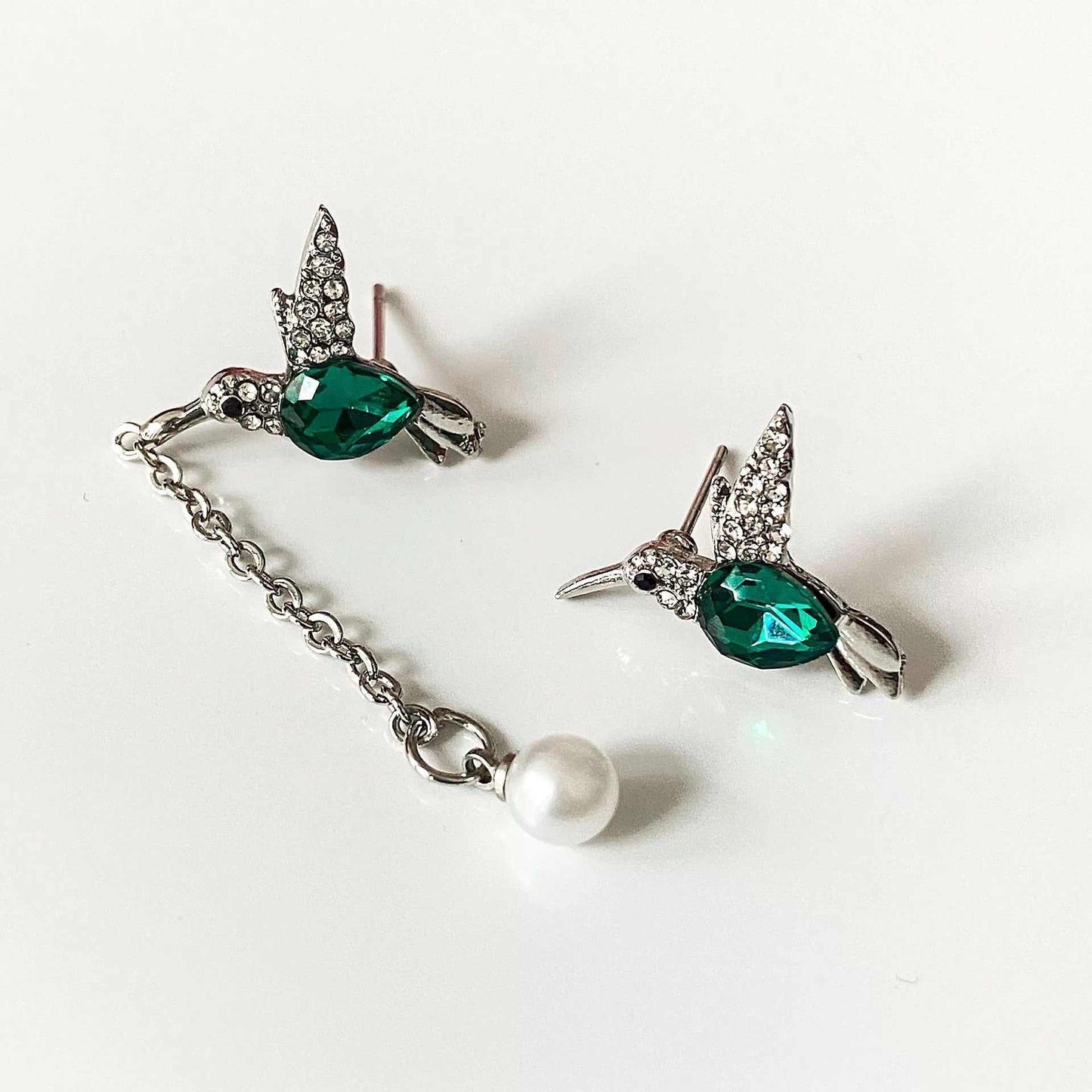 Colorful hummingbird full diamond pendant earrings in silver alloy with water droplets design, Korean style.